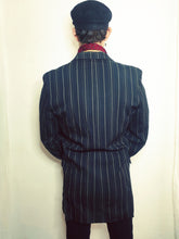 Load image into Gallery viewer, 1960s Long pin stripe double breasted blazer
